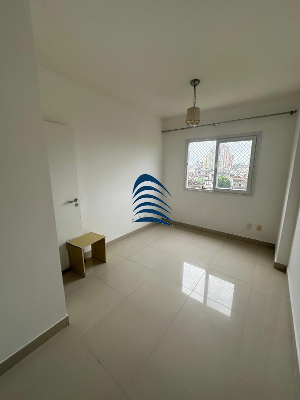 Apartamento à venda com 3 quartos, 84m² - Foto 3