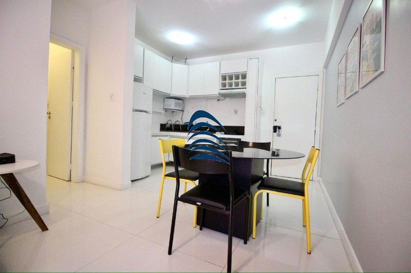 Apartamento à venda com 2 quartos, 62m² - Foto 9