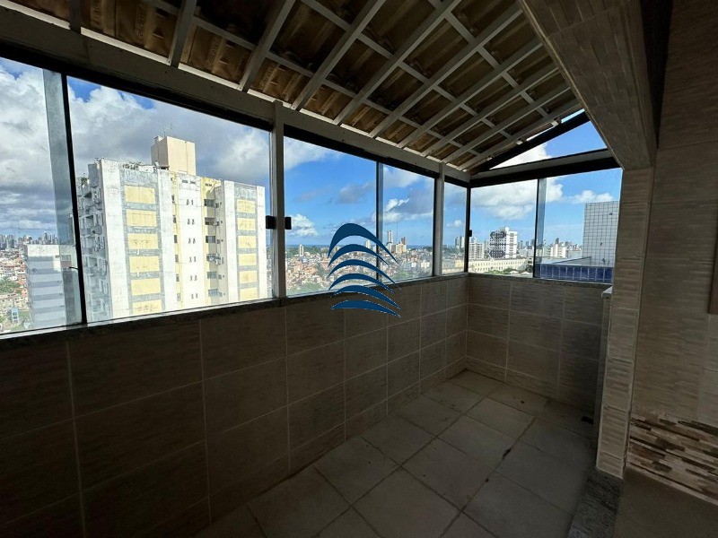 Cobertura à venda com 3 quartos, 270m² - Foto 4