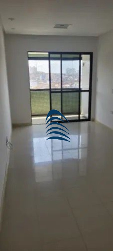 Apartamento à venda com 2 quartos, 64m² - Foto 4