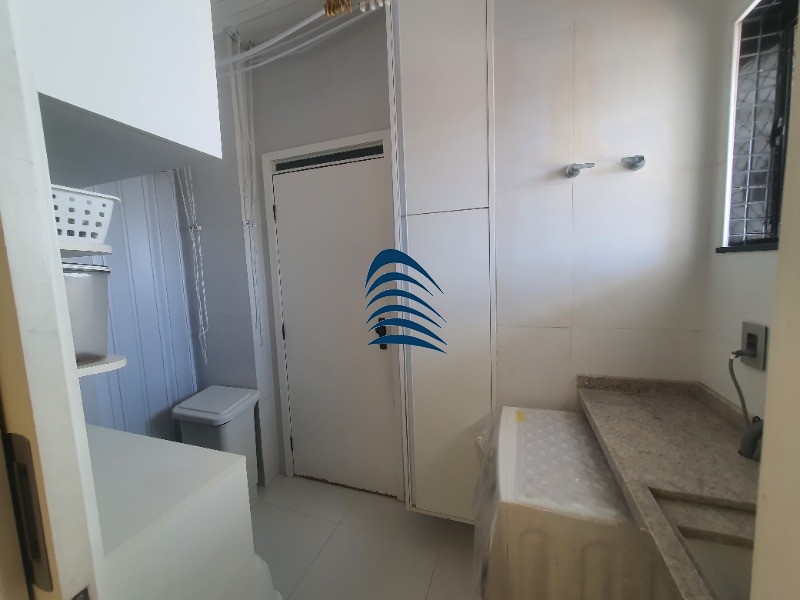 Apartamento à venda com 3 quartos, 243m² - Foto 50