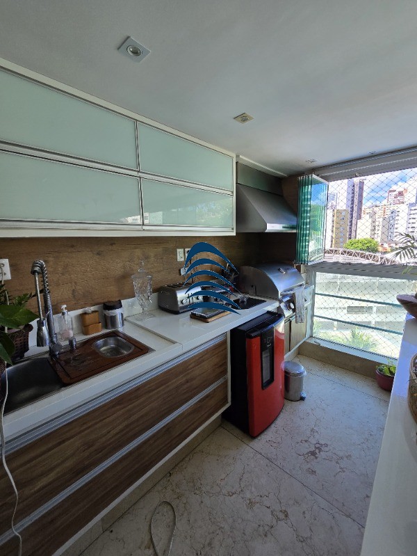 Apartamento à venda com 4 quartos, 181m² - Foto 18