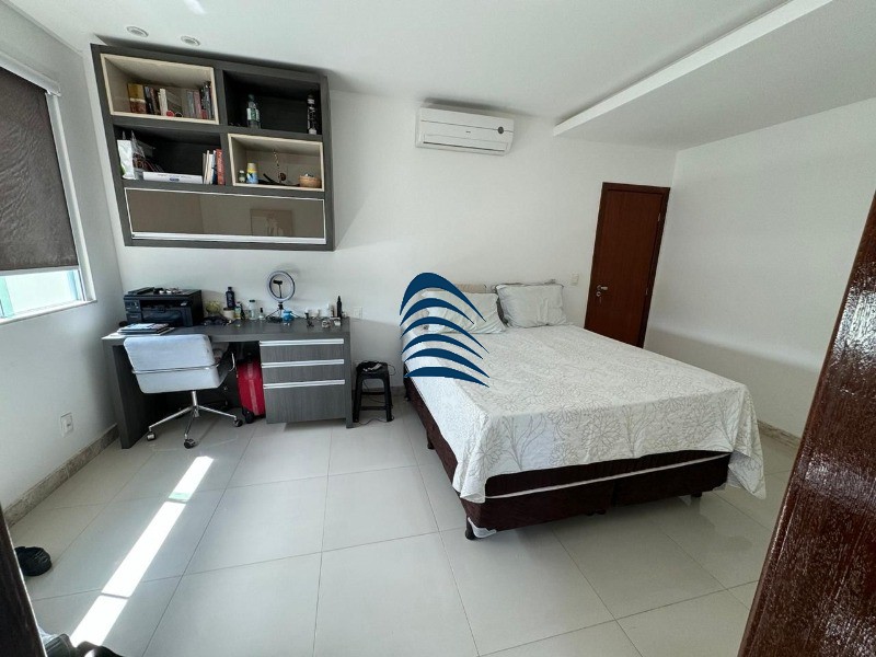 Casa à venda com 3 quartos, 239m² - Foto 5