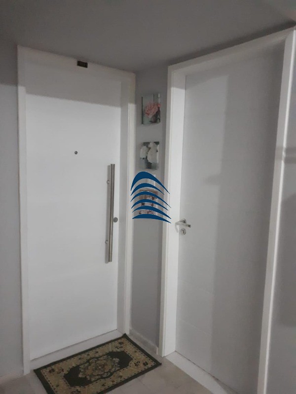 Apartamento à venda com 3 quartos, 95m² - Foto 11