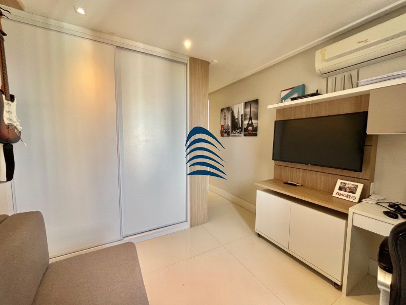 Apartamento à venda com 3 quartos, 153m² - Foto 9