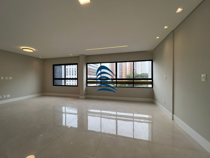 Apartamento à venda com 3 quartos, 118m² - Foto 27