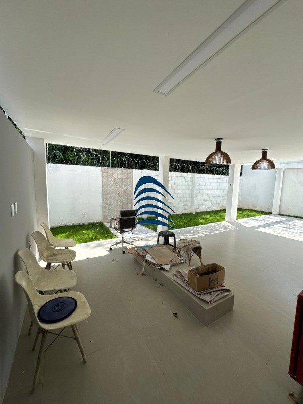 Casa à venda com 4 quartos, 200m² - Foto 20