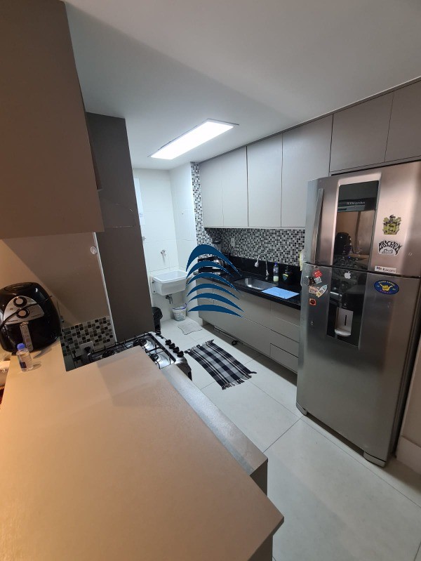 Apartamento à venda com 2 quartos, 68m² - Foto 30