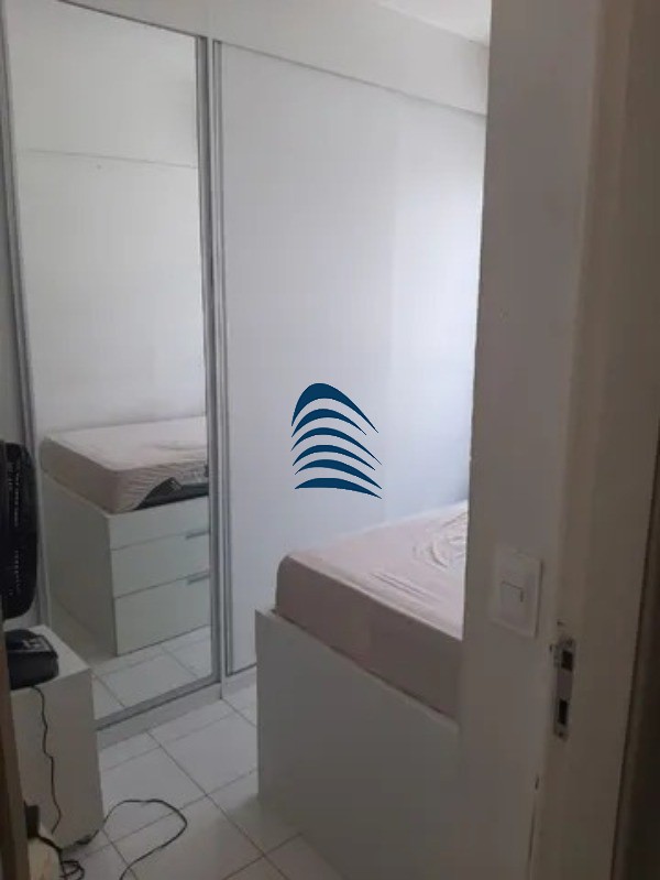 Apartamento à venda com 3 quartos, 75m² - Foto 17