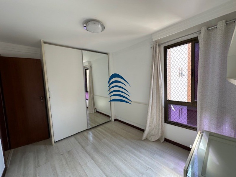 Apartamento à venda com 4 quartos, 145m² - Foto 8