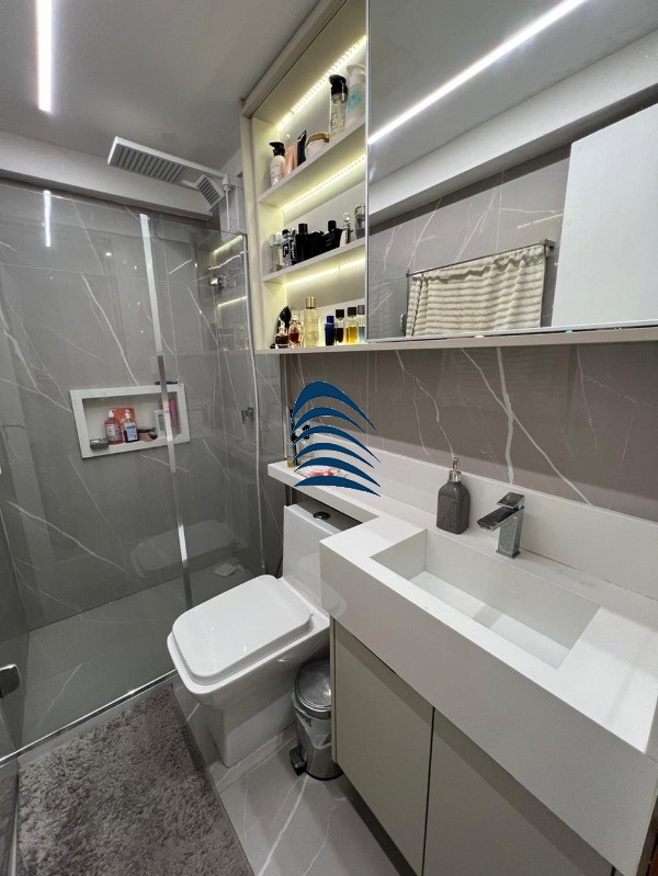 Apartamento à venda com 2 quartos, 63m² - Foto 4