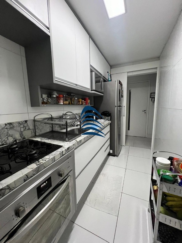 Apartamento à venda com 2 quartos, 60m² - Foto 4