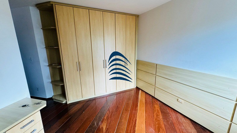 Apartamento à venda com 2 quartos, 88m² - Foto 2