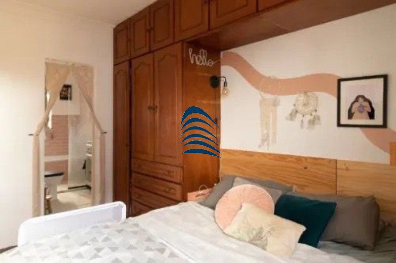 Apartamento à venda com 2 quartos, 67m² - Foto 4