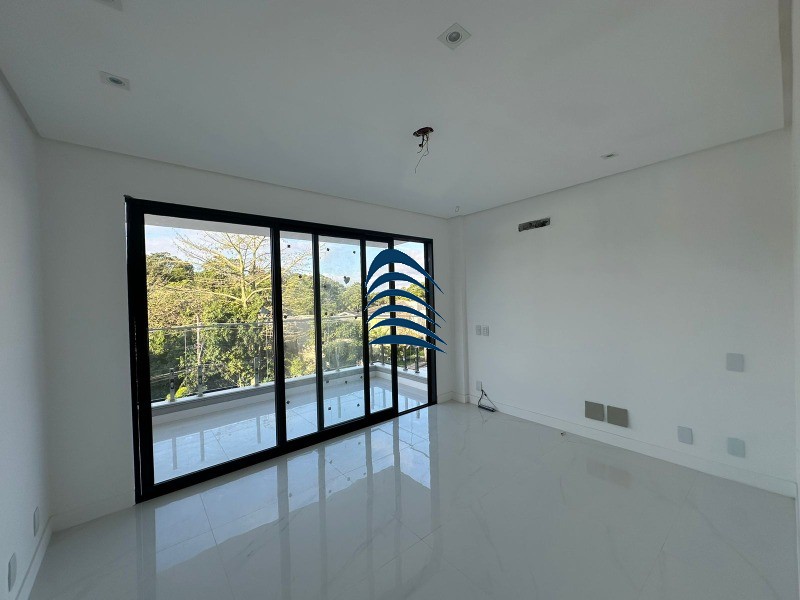 Casa à venda com 4 quartos, 400m² - Foto 23