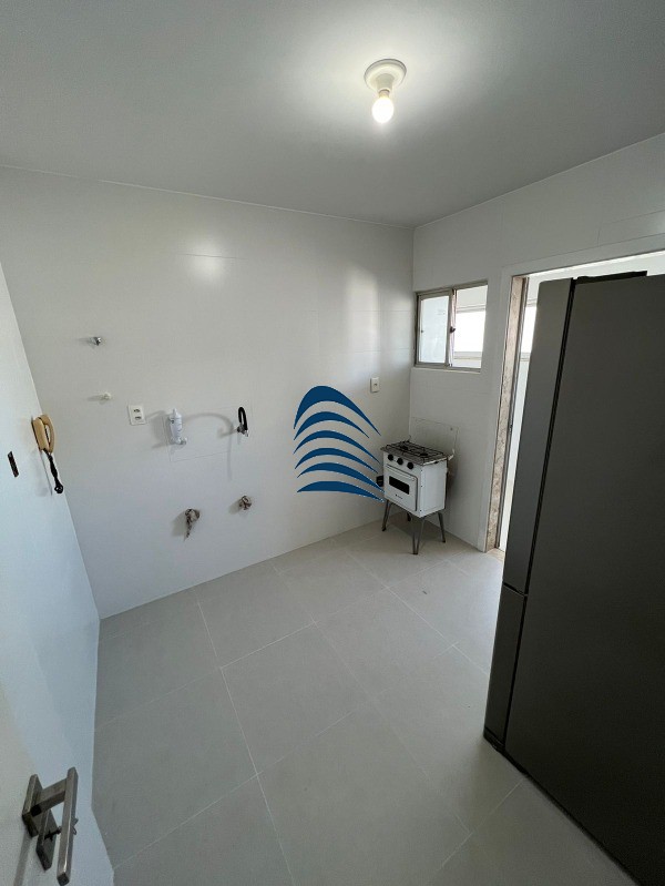 Apartamento à venda com 4 quartos, 140m² - Foto 12