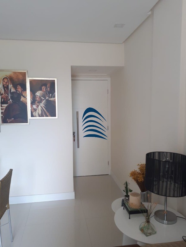 Apartamento à venda com 3 quartos, 95m² - Foto 8