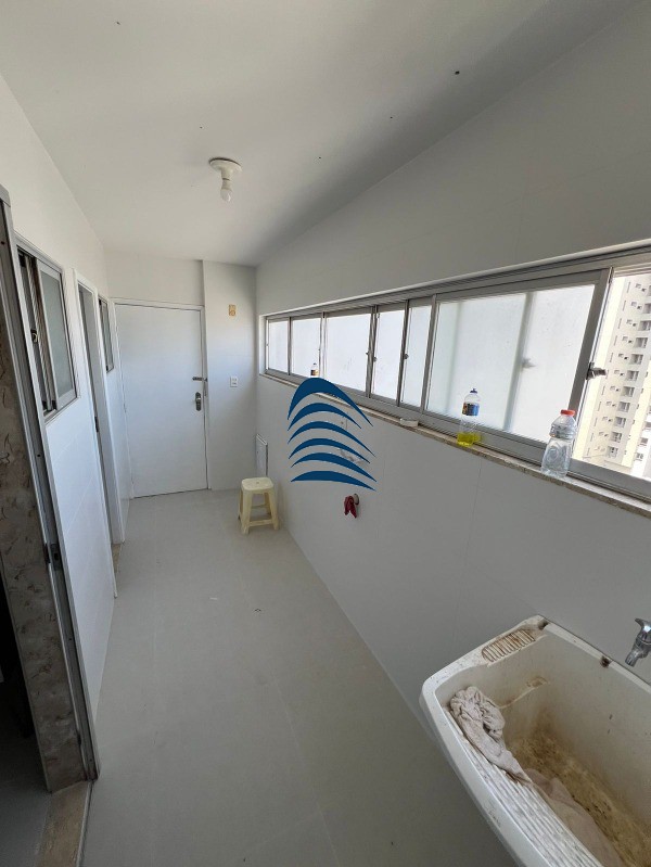 Apartamento à venda com 4 quartos, 140m² - Foto 19