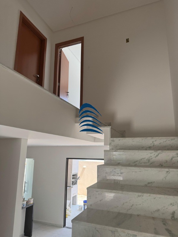 Casa à venda com 4 quartos, 170m² - Foto 10