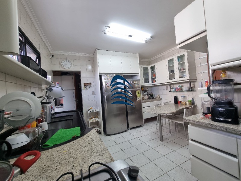 Apartamento à venda com 3 quartos, 166m² - Foto 24