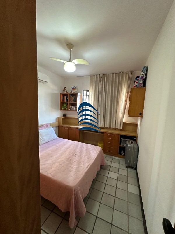 Apartamento à venda com 3 quartos, 133m² - Foto 2