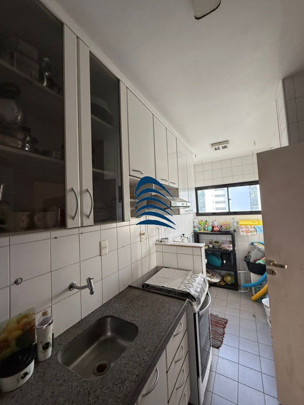 Apartamento à venda com 2 quartos, 80m² - Foto 29