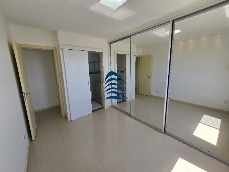 Apartamento à venda com 2 quartos, 64m² - Foto 14