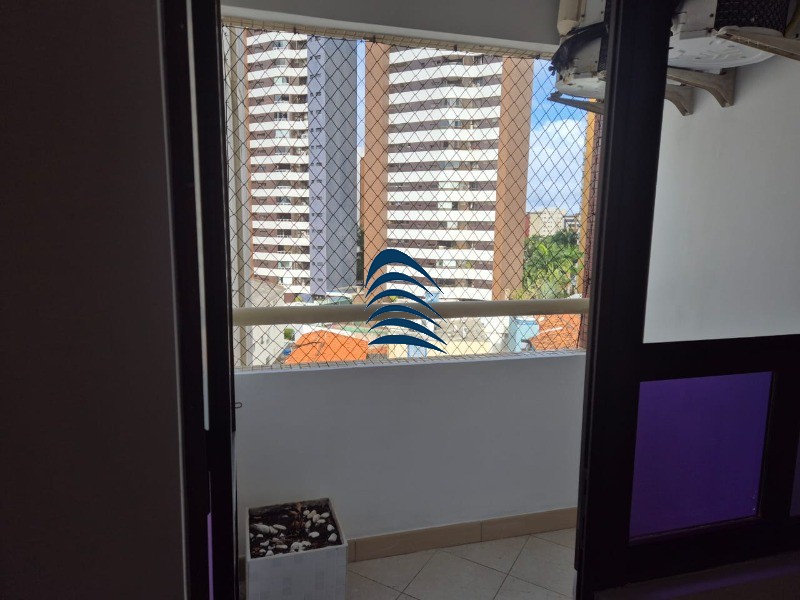 Apartamento à venda com 2 quartos, 71m² - Foto 18