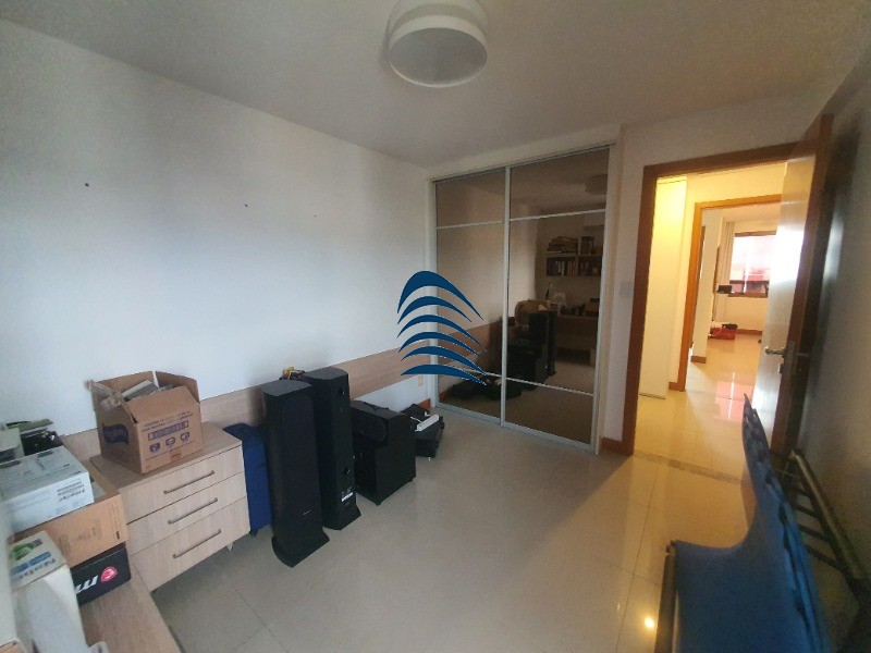 Apartamento à venda com 4 quartos, 136m² - Foto 5