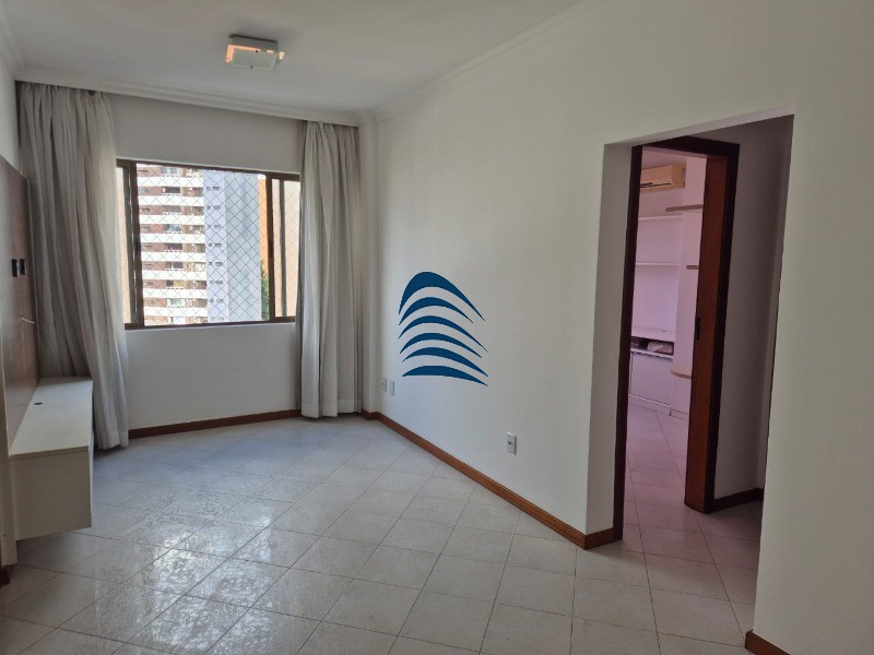 Apartamento à venda com 2 quartos, 71m² - Foto 2