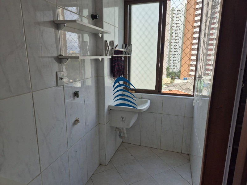 Apartamento à venda com 2 quartos, 71m² - Foto 6