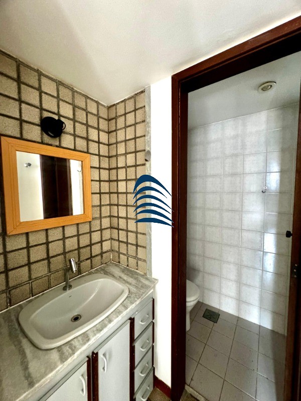 Apartamento à venda com 3 quartos, 94m² - Foto 13