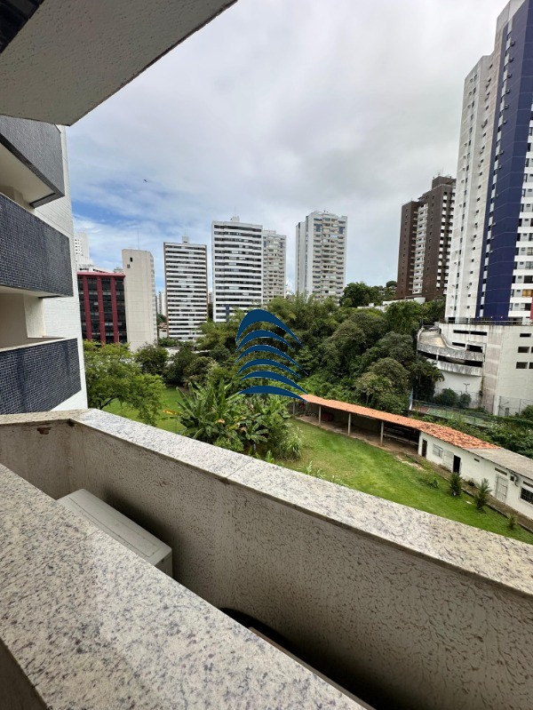 Apartamento à venda com 1 quarto, 42m² - Foto 20