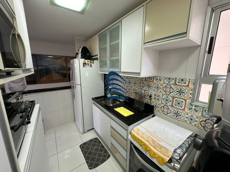 Apartamento à venda com 2 quartos, 63m² - Foto 8