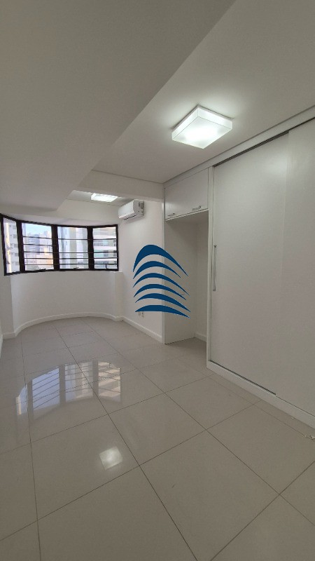 Apartamento à venda com 4 quartos, 152m² - Foto 16