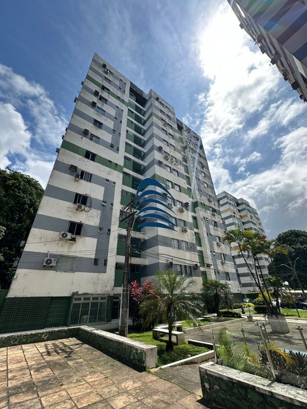 Apartamento à venda com 2 quartos, 63m² - Foto 13