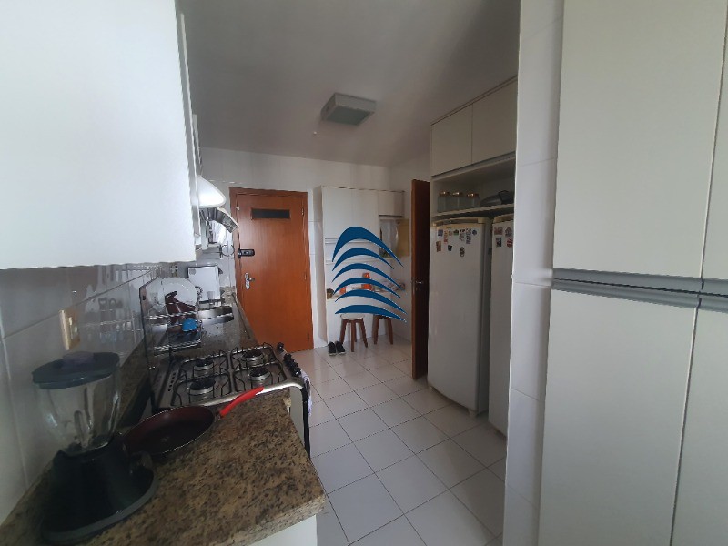 Apartamento à venda com 4 quartos, 136m² - Foto 4