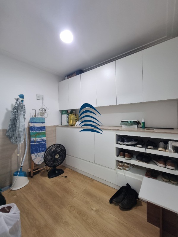 Apartamento à venda com 3 quartos, 145m² - Foto 3