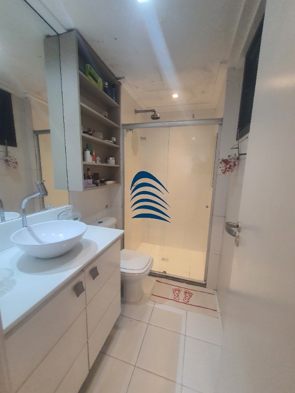 Apartamento à venda com 3 quartos, 145m² - Foto 11