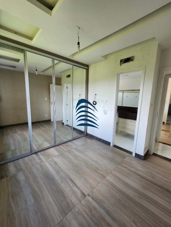 Apartamento à venda com 3 quartos, 110m² - Foto 5