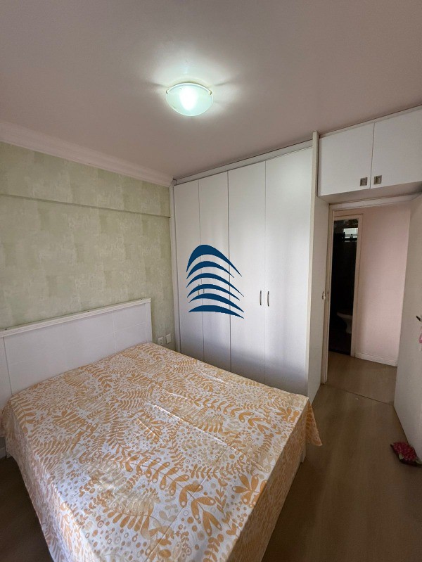 Apartamento à venda com 2 quartos, 80m² - Foto 3