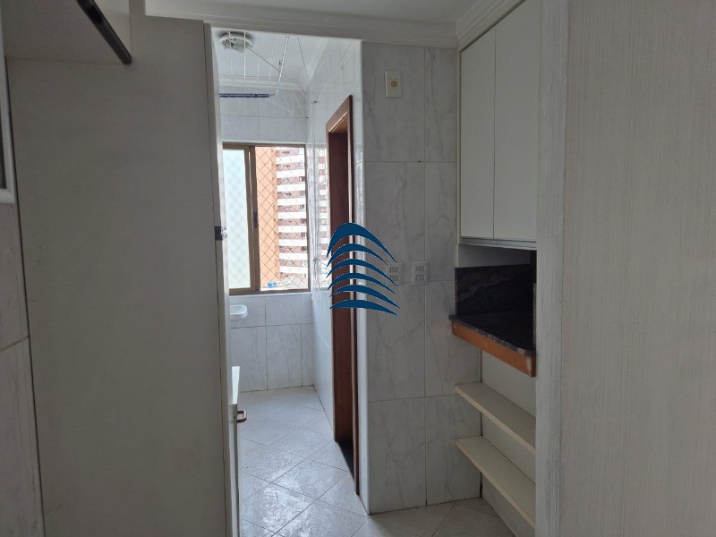 Apartamento à venda com 2 quartos, 71m² - Foto 7