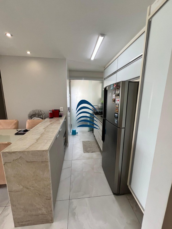 Apartamento à venda com 2 quartos, 75m² - Foto 6