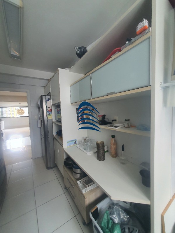 Apartamento à venda com 3 quartos, 145m² - Foto 16