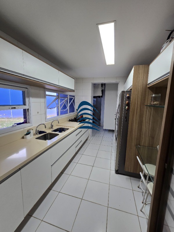 Apartamento à venda com 3 quartos, 204m² - Foto 42