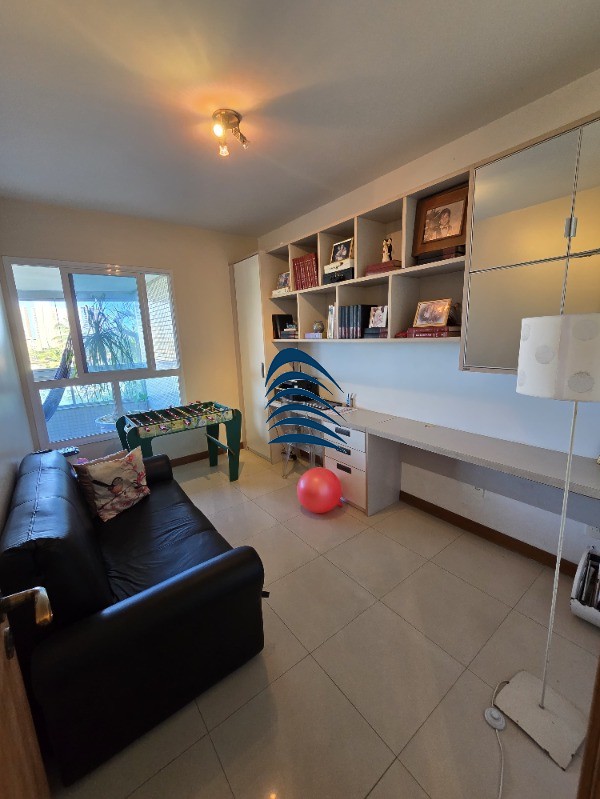 Apartamento à venda com 3 quartos, 204m² - Foto 35