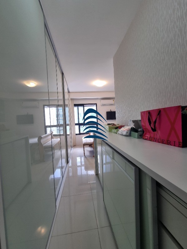 Apartamento à venda com 3 quartos, 166m² - Foto 3