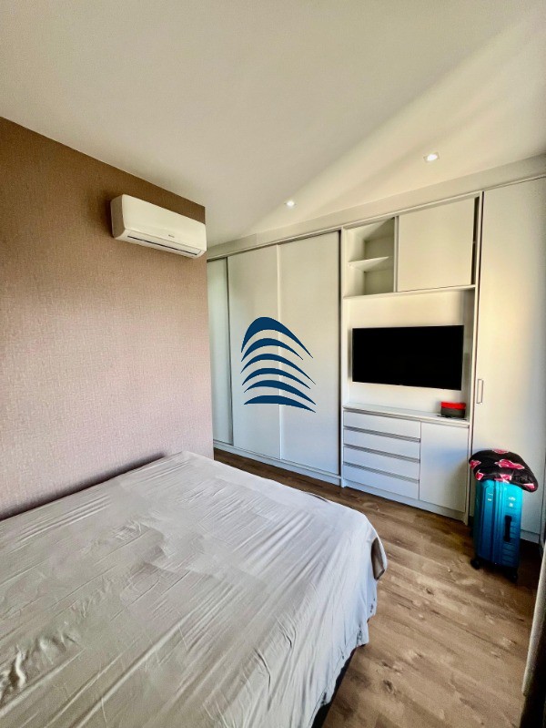 Apartamento à venda com 3 quartos, 221m² - Foto 15