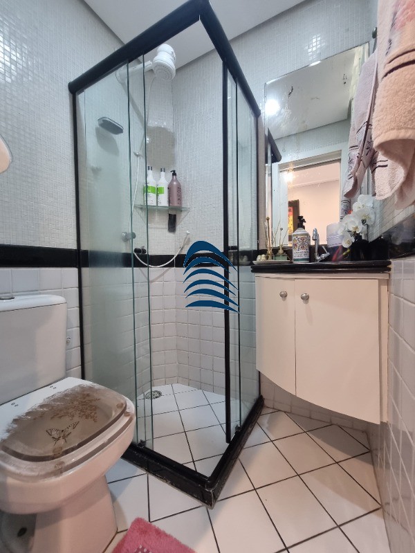 Apartamento à venda com 2 quartos, 80m² - Foto 3