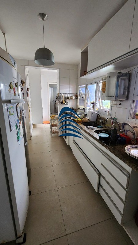 Apartamento à venda com 3 quartos, 162m² - Foto 26